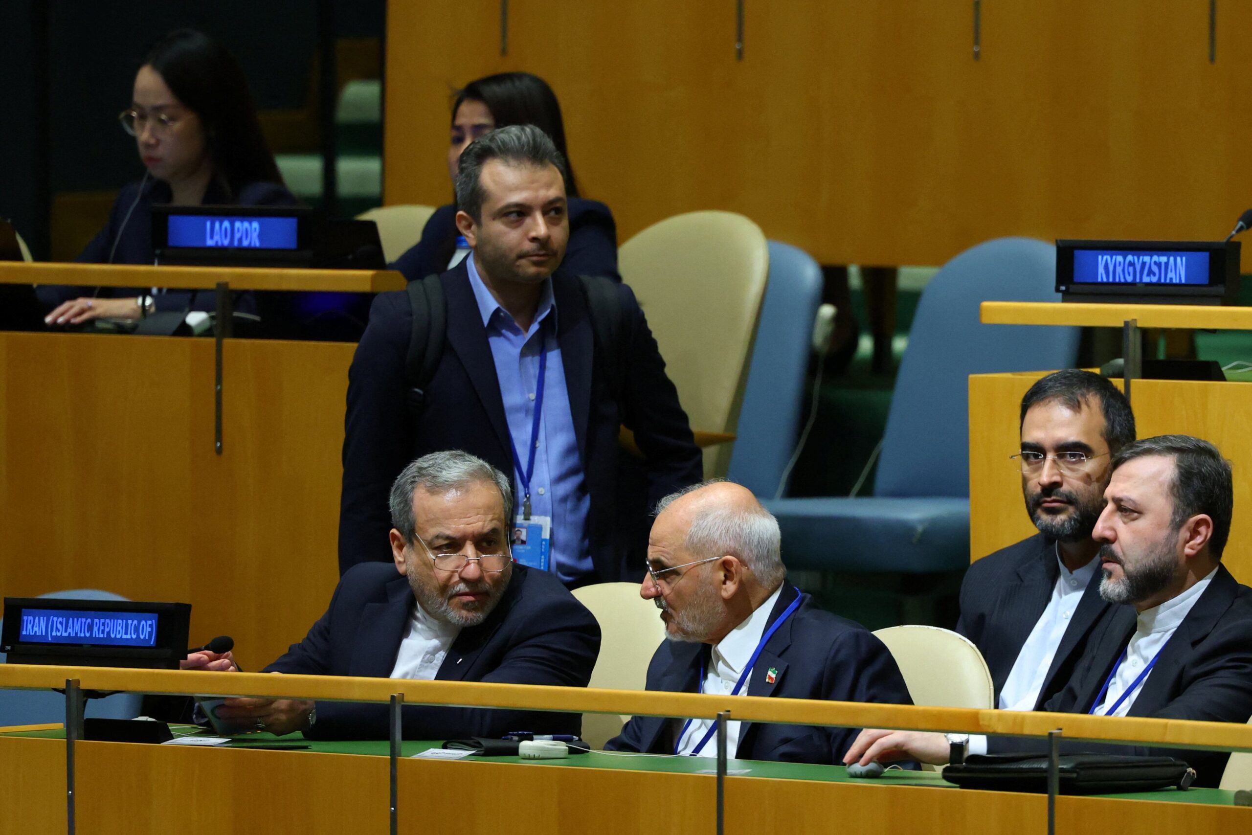 iran-abre-la-via-diplomatica-sin-descartar-seguir-adelante-con-la-guerra