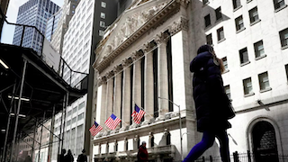 dow-jones-cotiza-con-cautela-entre-el-petroleo-y-la-reunion-entre-trump-y-xi